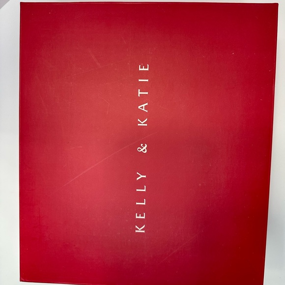 Kelly & Katie Cadene Sandal
New in Box 
Color is Peach - Picture 8 of 8